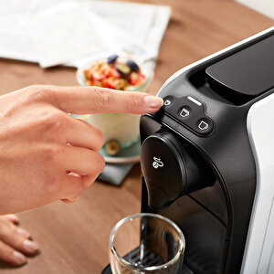Tchibo Cafissimo Easy Kapsül Kahve Makinesi Beyaz buyuk 3