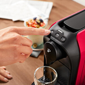 Tchibo Cafissimo Easy Kapsül Kahve Makinesi Kırmızı buyuk 3