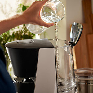 Tchibo Filtre Kahve Makinesi Let's Brew Beyaz buyuk 2