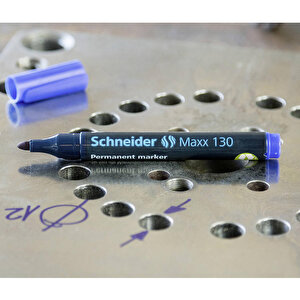 Schneider Maxx 130 Permanent Marker Yuvarlak 1-3 mm Kırmızı buyuk 4