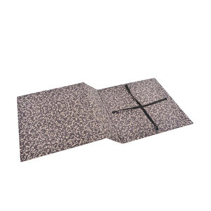 Avansas Folder With Tie